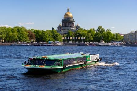 Теплоход Генерал