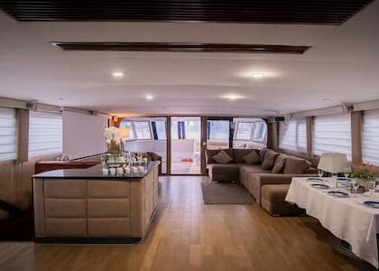 Broward-98_3 Broward-98-yacht_3