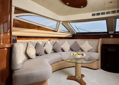Dominator-68-yacht_2