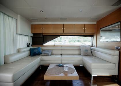 Fairline-Squadron-65_3 Fairline-Squadron-65-yacht_3