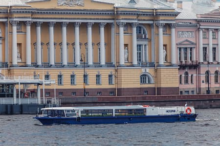History-ship
